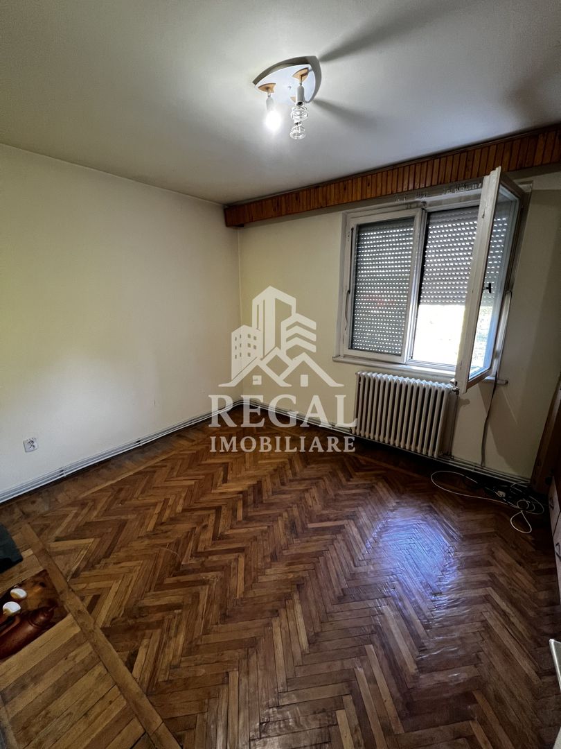 Apartament cu 3 camere de vânzare – zona Altex - Poză 1