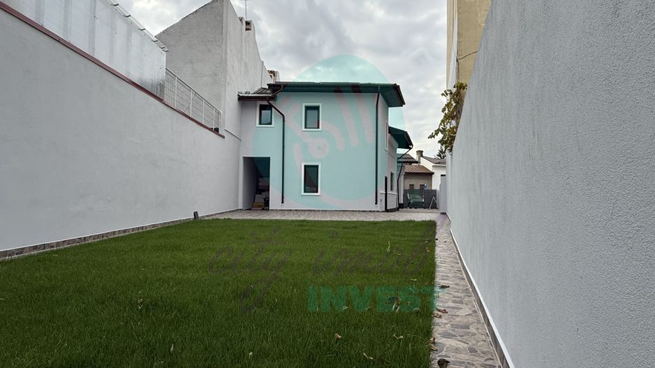 Casa boieresca in zona Dacia - Poză 3