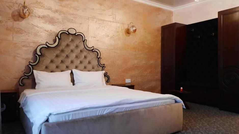Domeniu turistic, zona pitoreasca, priveliste, aer curat, Fundata, Brasov - Poză 18