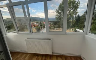 APARTAMENT 2 CAMERE DECOMANDAT ETAJ 3 GRUI CAMPULUNG - Poză 12