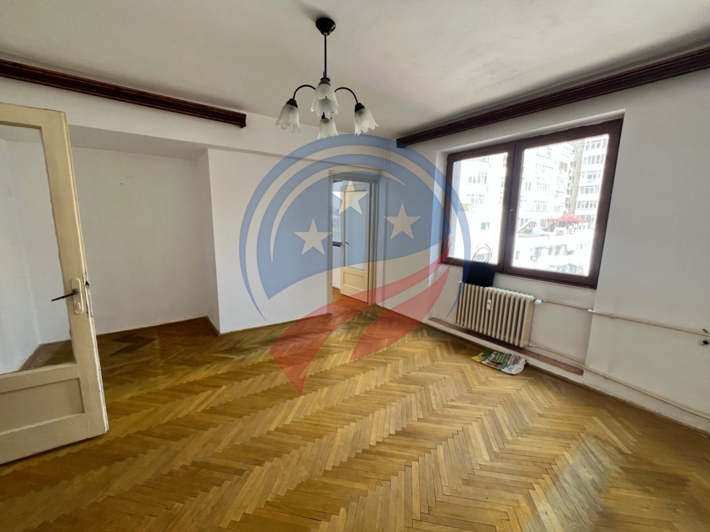 Apartament 2 camere ultracentral de vânzare - Poză 1