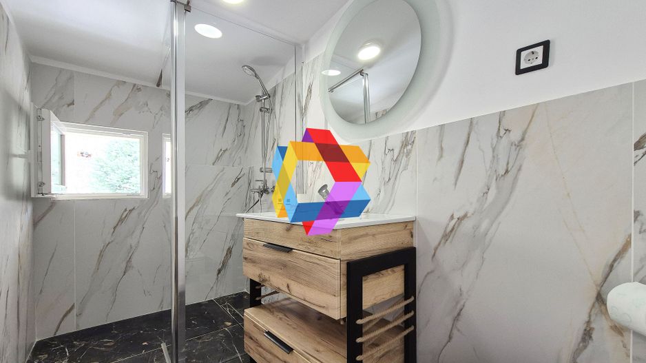 Casa de vânzare zona Centrală - 225 mp - Poză 24