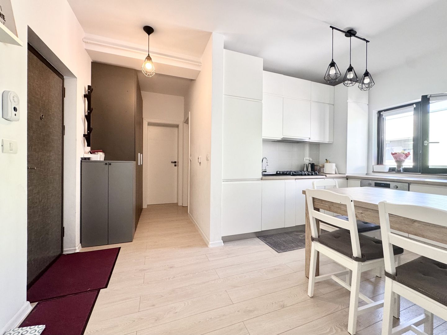 Apartament 2 camere Dumbrăvița – ideal locuit sau investiție - Poză 12