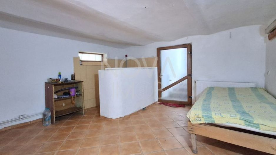Casa pentru muncitori, 19 locuri - Trei Stejari - Poză 11