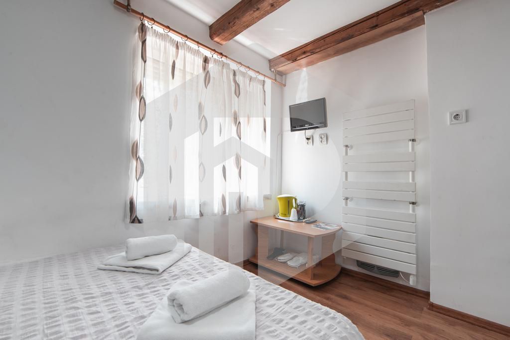 2 Apartamente separate-str.Tribunei/ centru. Pretabil investitie - Poză 8