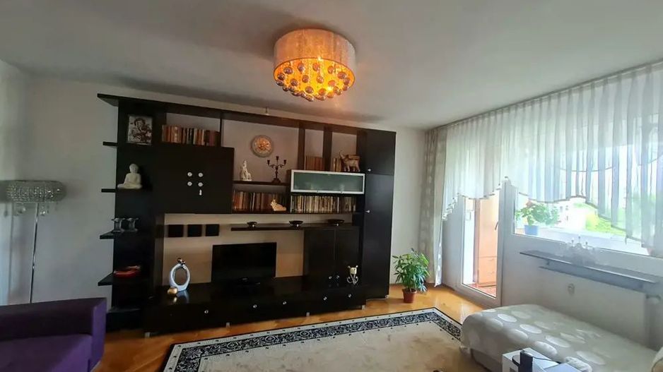 Vanzare apartament 2 camere Titan, metrou Grigorescu, IOR, NEGOCIABIL - Poză 1