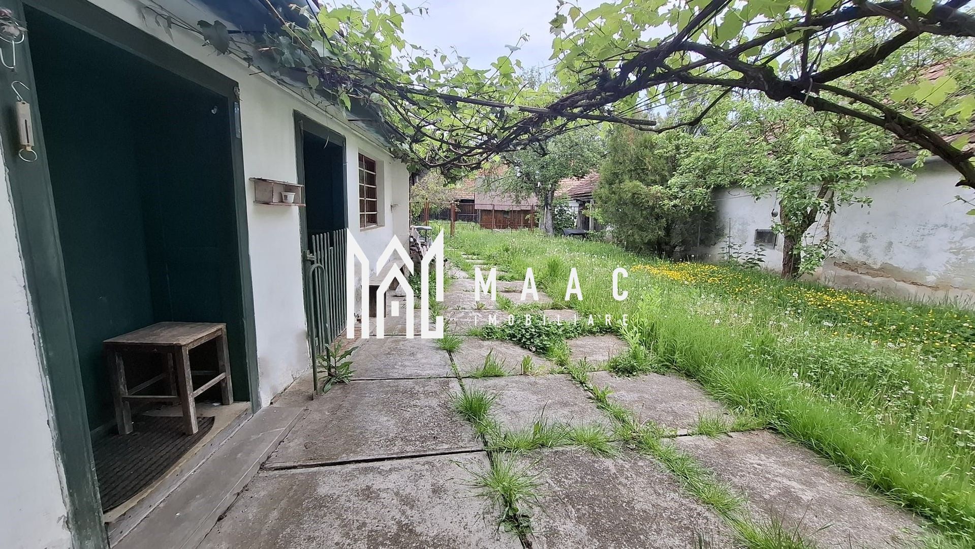 Casa individuala 3 camere I 1500 m teren I Central I Marpod - Poză 7