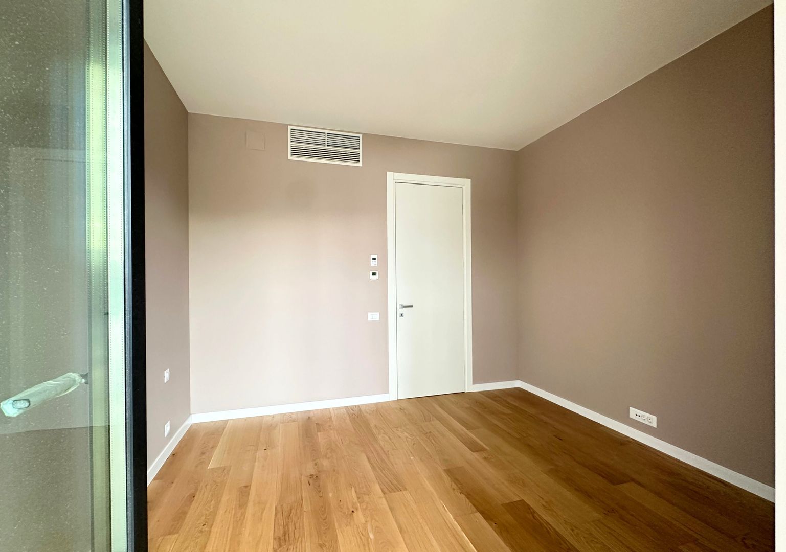 Închiriere apartament 4 camere cu grădină proprie ONE Verdi - Poză 27