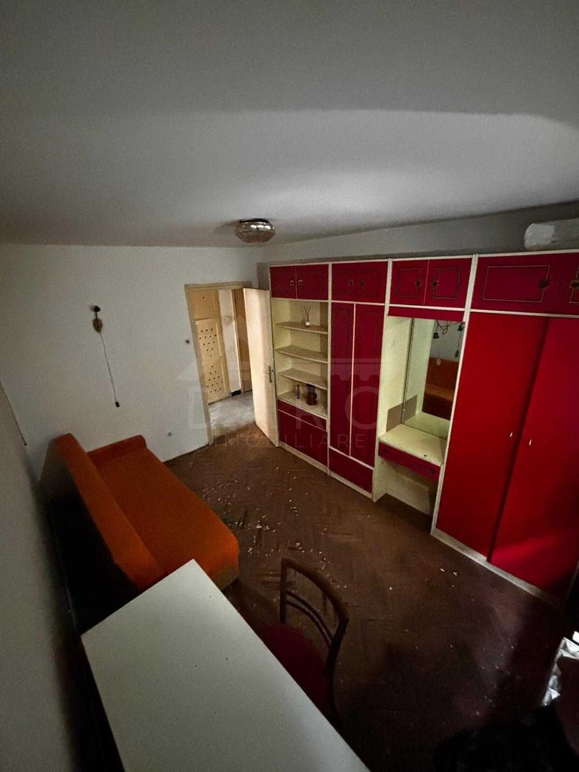 Vând apartament 2 camere - Poză 3