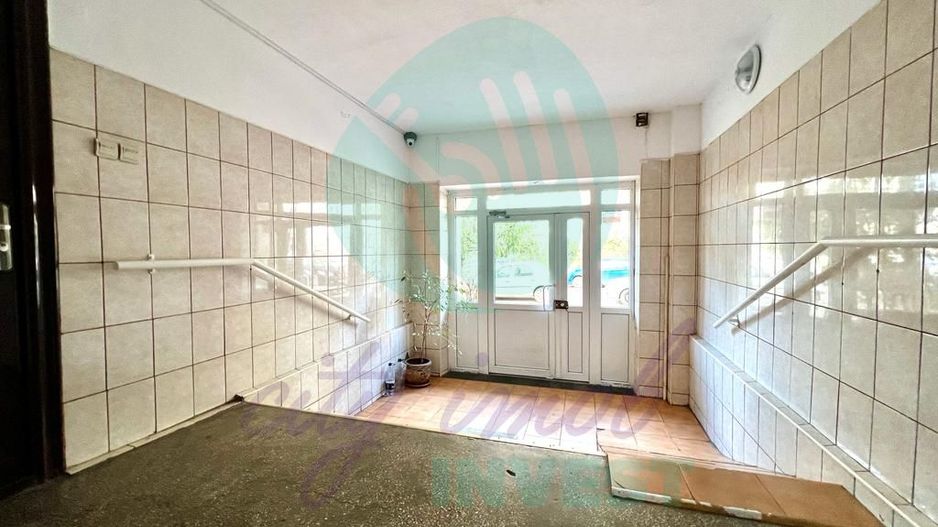 APARTAMENT 3 CAMERE SPATIOS-NERVA TRAIAN-BLOC REABILITAT - Poză 7