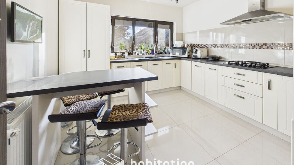 Duplex spațios,  grădină amenajată și poziție excelentă lângă Kaufland - Poză 19