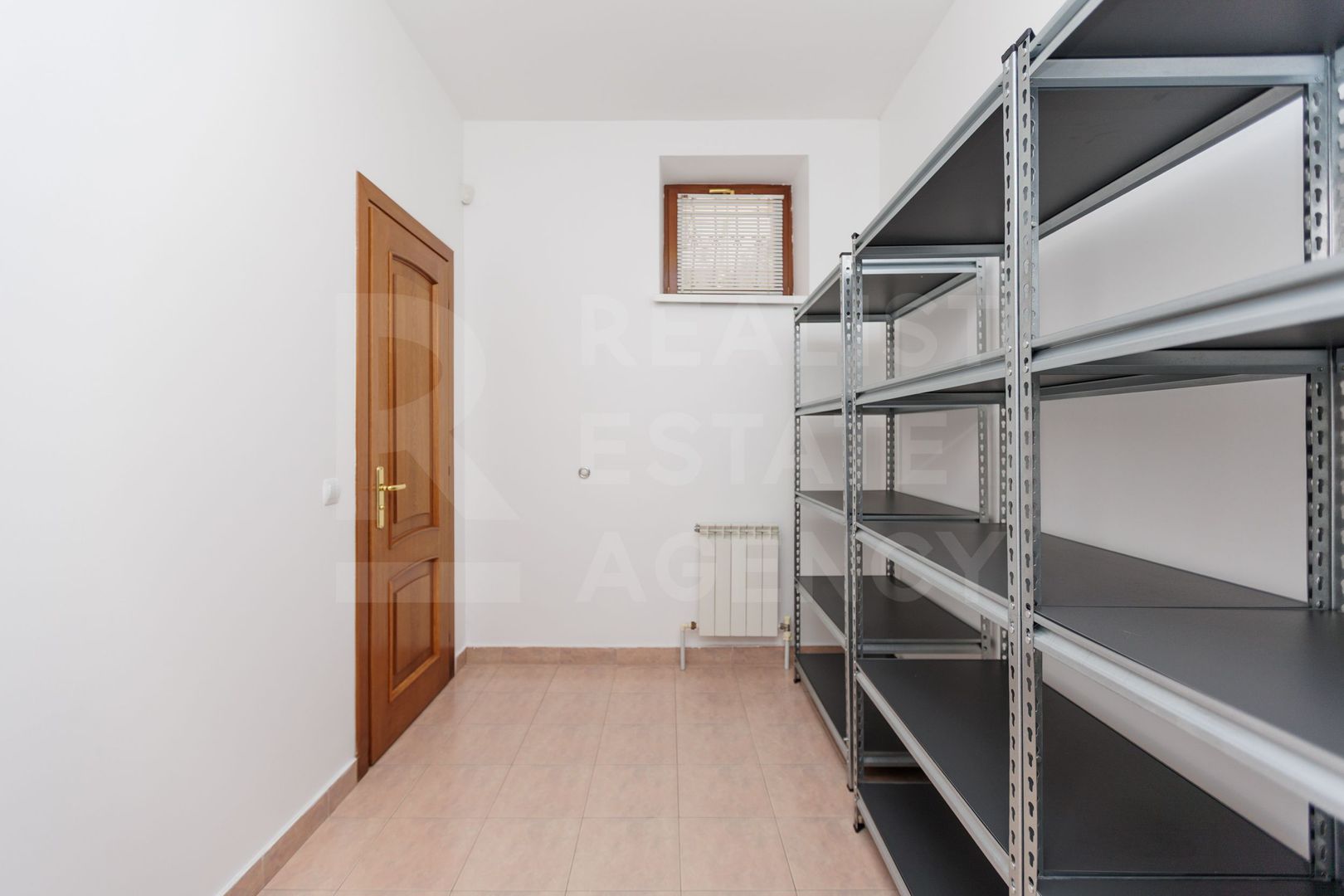 Chirie, casă, 7 camere, str. Galbena, Centru - Poză 10