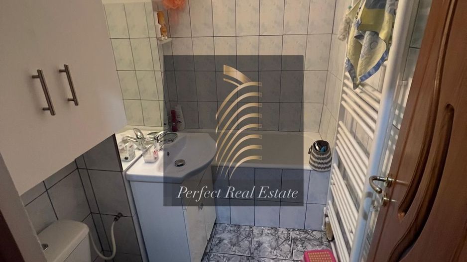 De vânzare –  EXCLUSIVITATE! Apartament 3 camere, semi confort I, - Poză 12