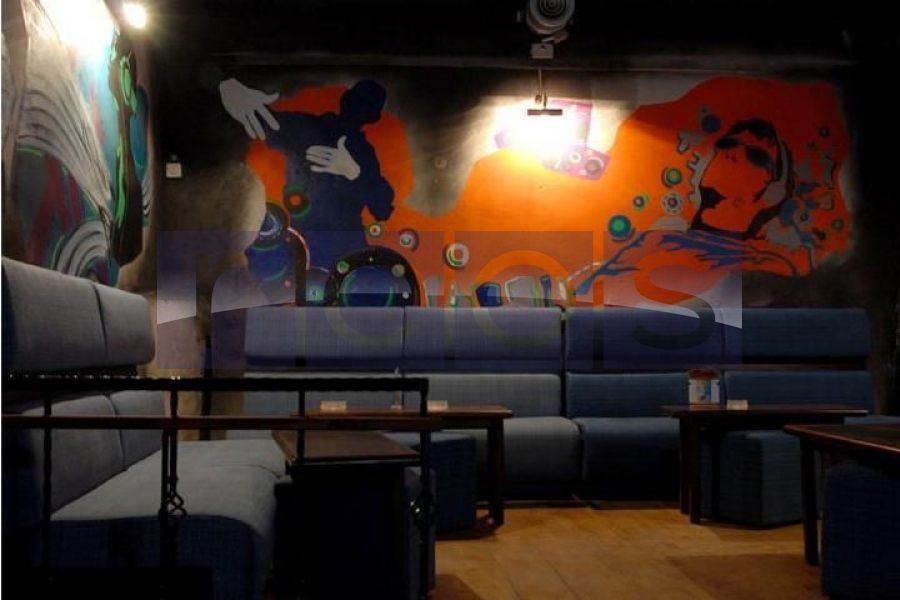 VANZARE SPATIU - PRETABIL CLUB | ZONA LIPSCANI - Poză 1