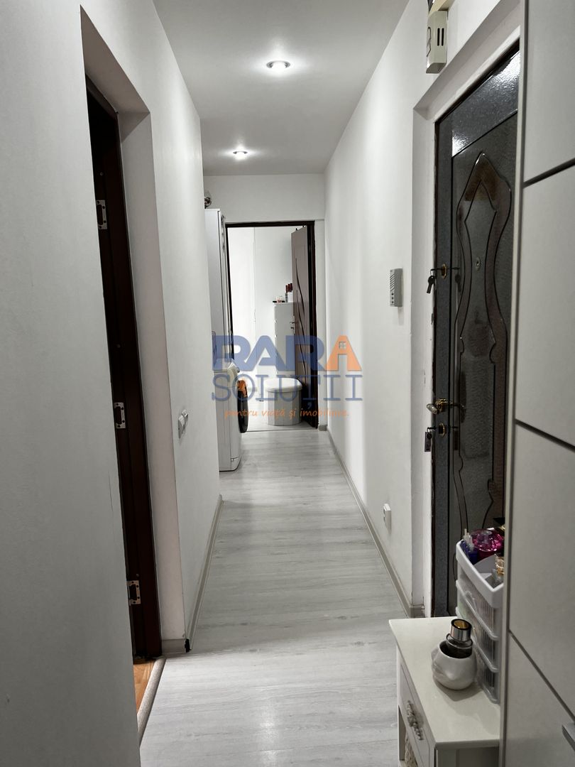 2 camere decomandat - etaj 2 - Poză 1