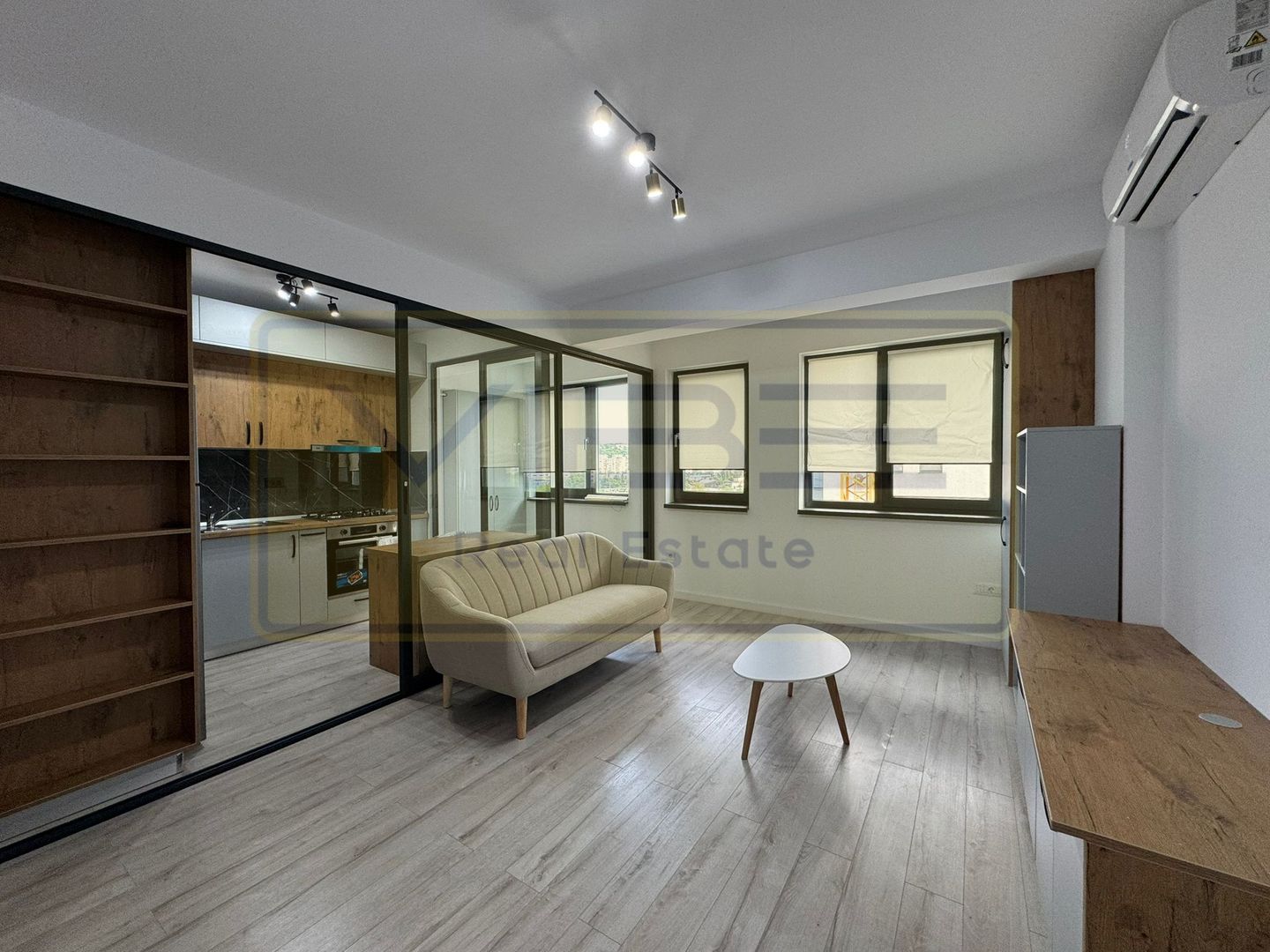 Apartament premium STUDIO Comat Towers - Poză 6
