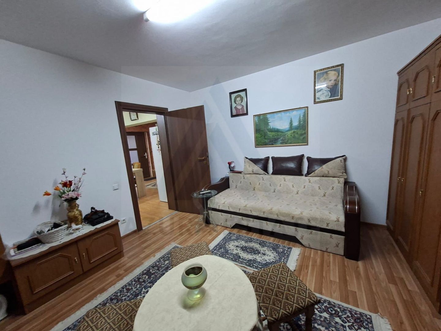 Casa constructie 2016 cu teren 306 mp complet utilata in Selimbar - Poză 7