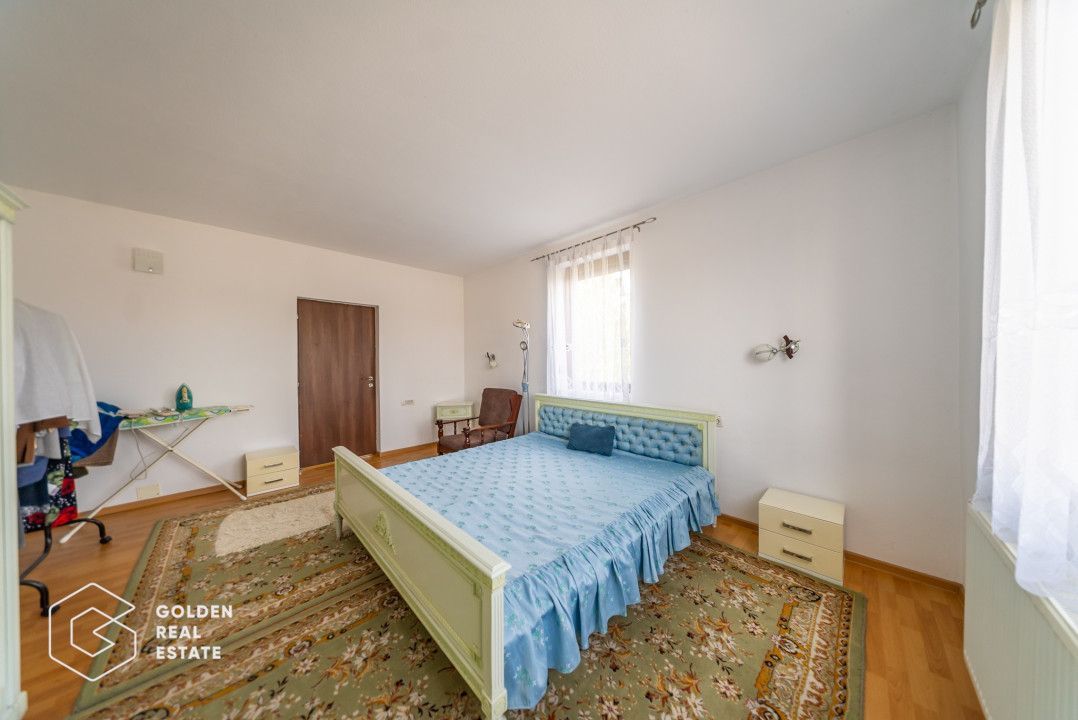 Casa 4 camere si mansarda, teren 1014 mp, comuna Vladimirescu - Poză 6