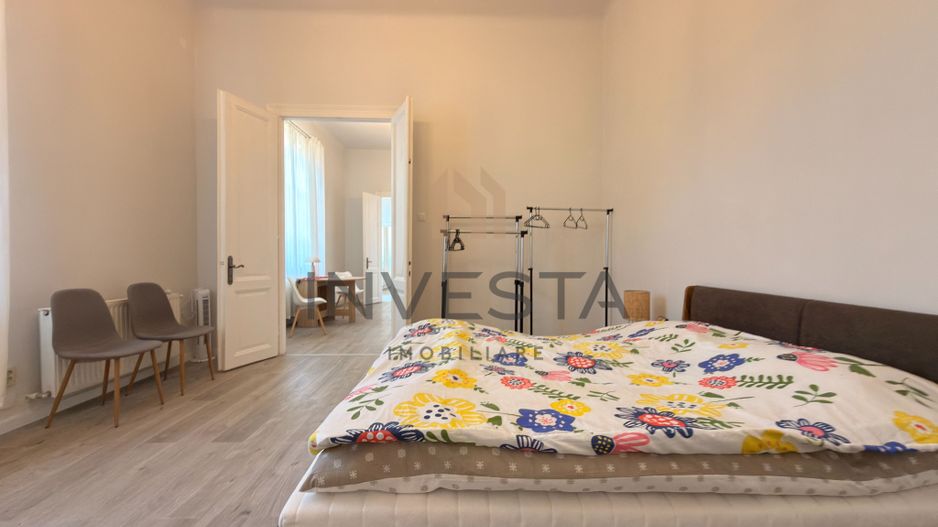 Apartament cu 3 camere si balcon, in Centru, langa Tribunal! - Poză 4