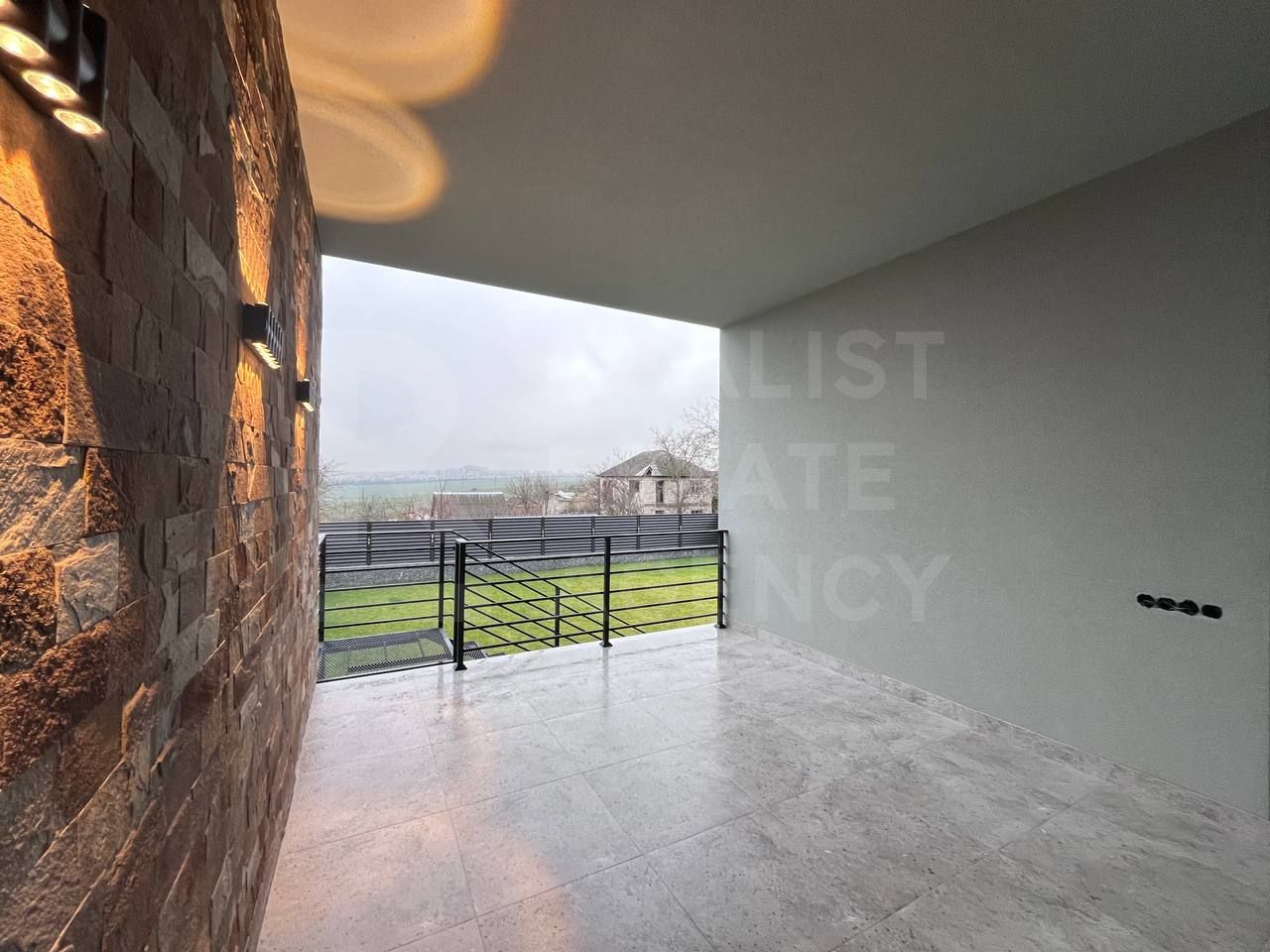 Vânzare, Hi-Tech, 2 nivele, 3 camere, strada Fântânița, Tohatin - Poză 8