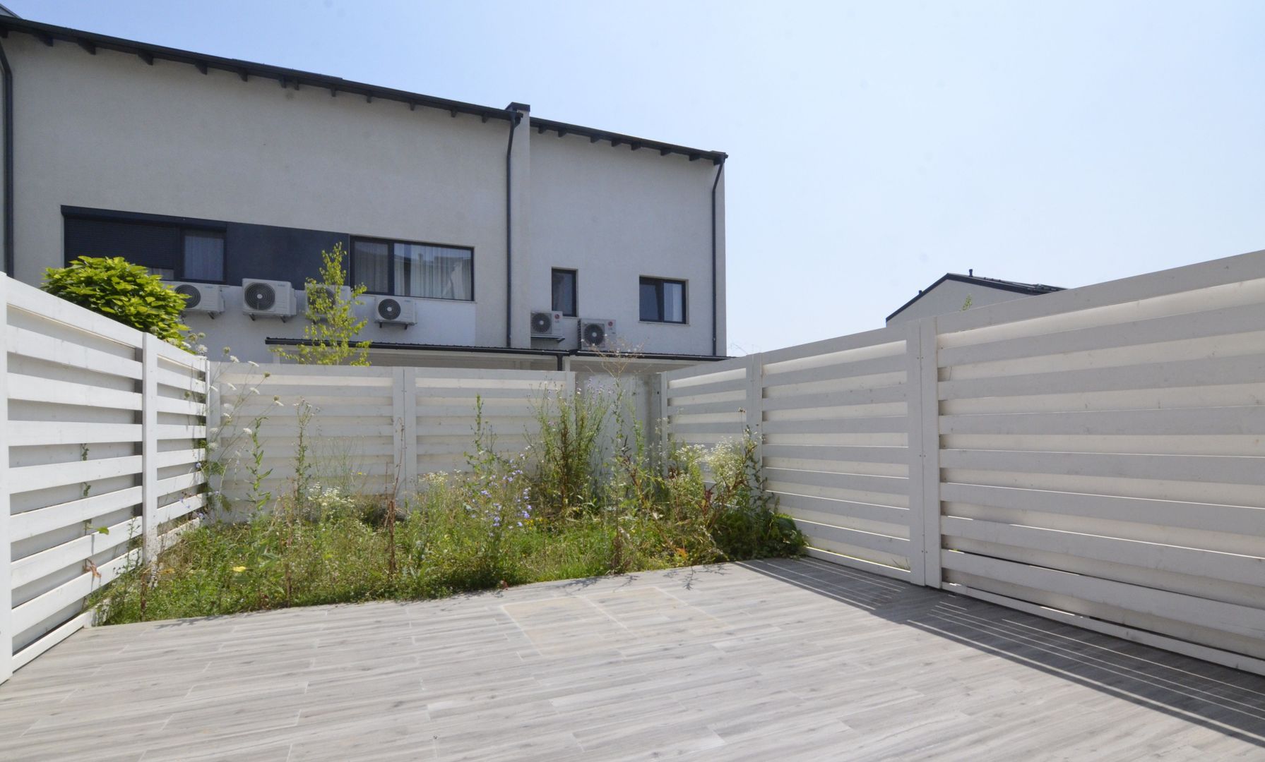 Inchiriem casa insiruita 5 camere partial mobilata - Poză 5