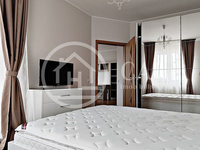 Apartament cu 2 camere, central de inchiriat, in Luceafarul Oradea - Poză 7