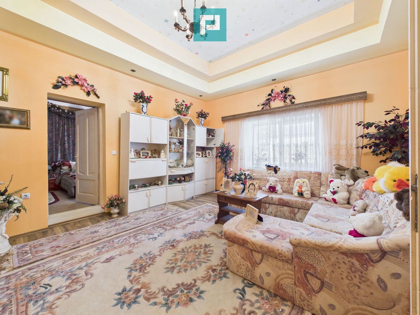 Casă cu 6 camere în Sânicolau Mare Timiș - Poză 17