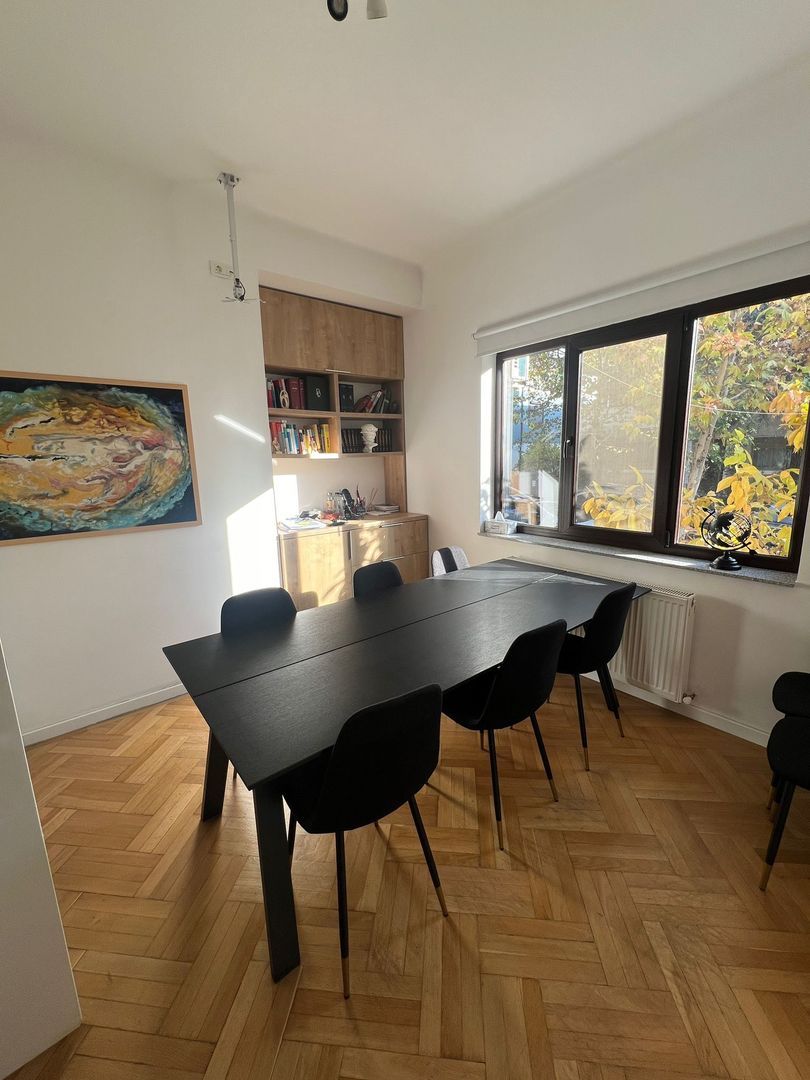 SPATIU DE BIROURI | ARCUL DE TRIUMF | MOBILAT | GRADINA CU TERASA - Poză 1