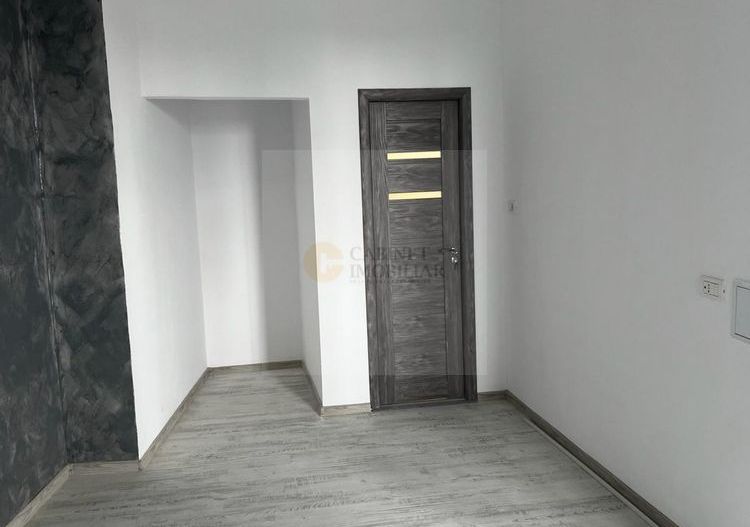 Piața Romană | 2 Camere | Oportunitate | - Poză 2