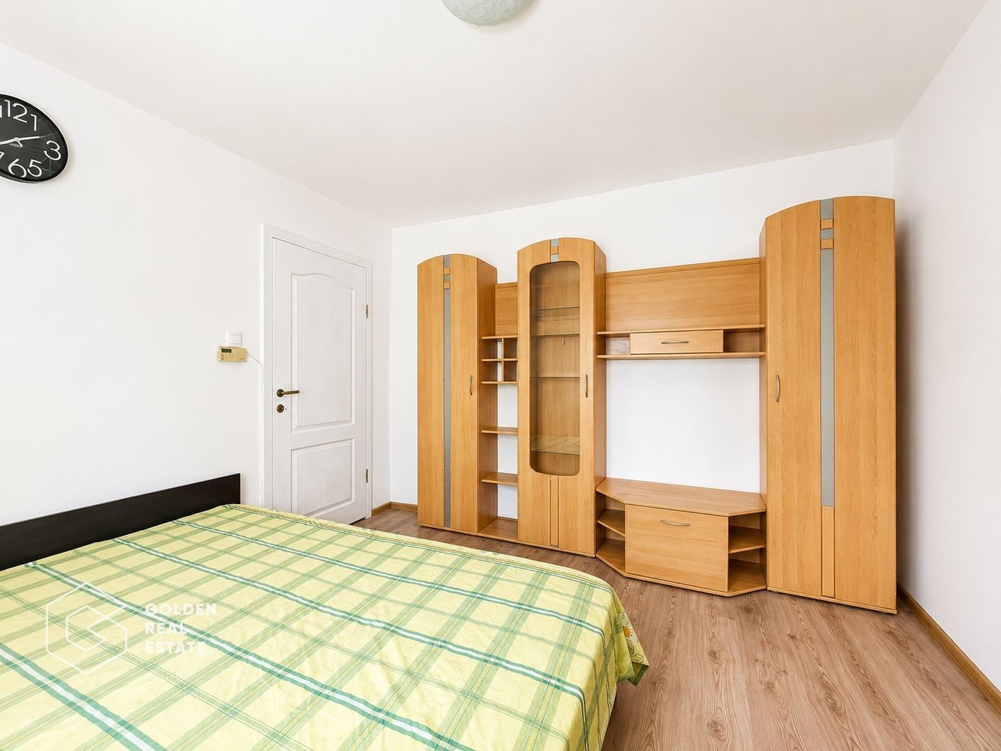Apartament o camera, parter, renovat si gata de mutare, Str Hunedoarei - Poză 3