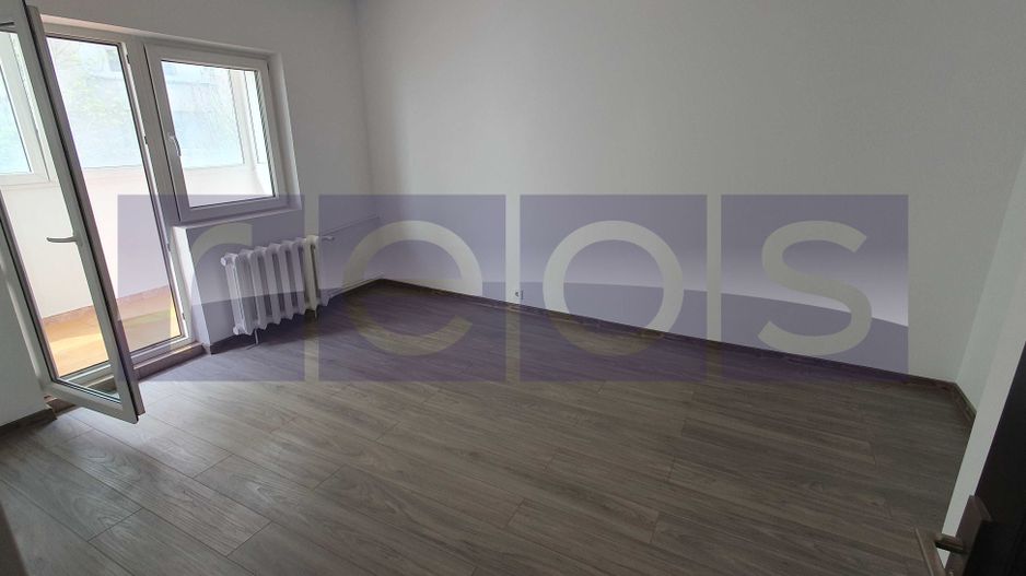 APARTAMENT DE VÂNZARE 3 CAMERE + LOC DE PARCARE ZONA PARC SEBASTIAN - Poză 1
