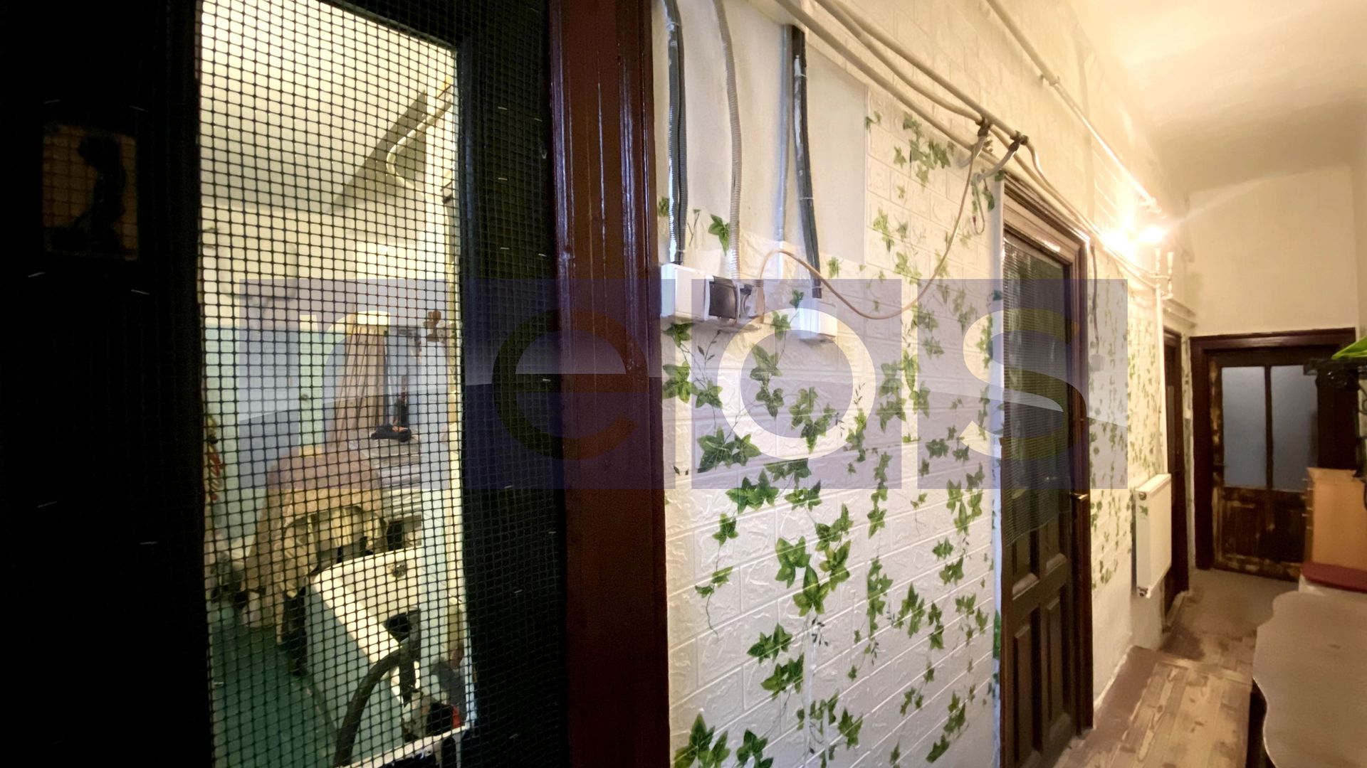 DE VANZARE CASA 6 CAMERE, CURTE SI CONSTRUCTIE SECUNDARA | COTROCENI - Poză 34