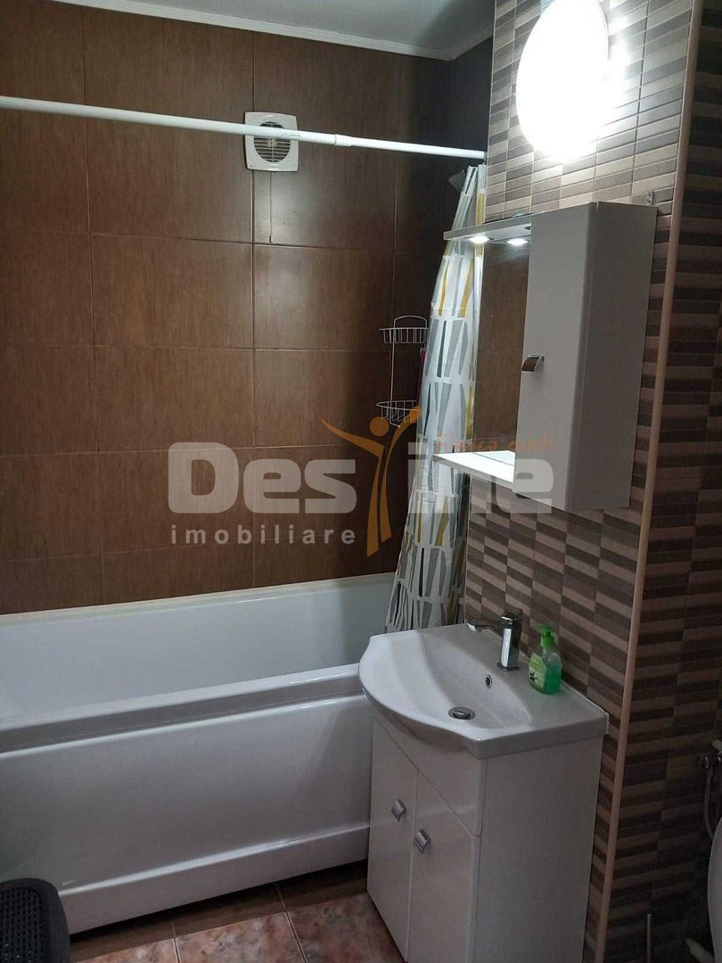 Apartament decomandat cu 2 camere de închiriat, zona Casa de Cultură - Poză 5