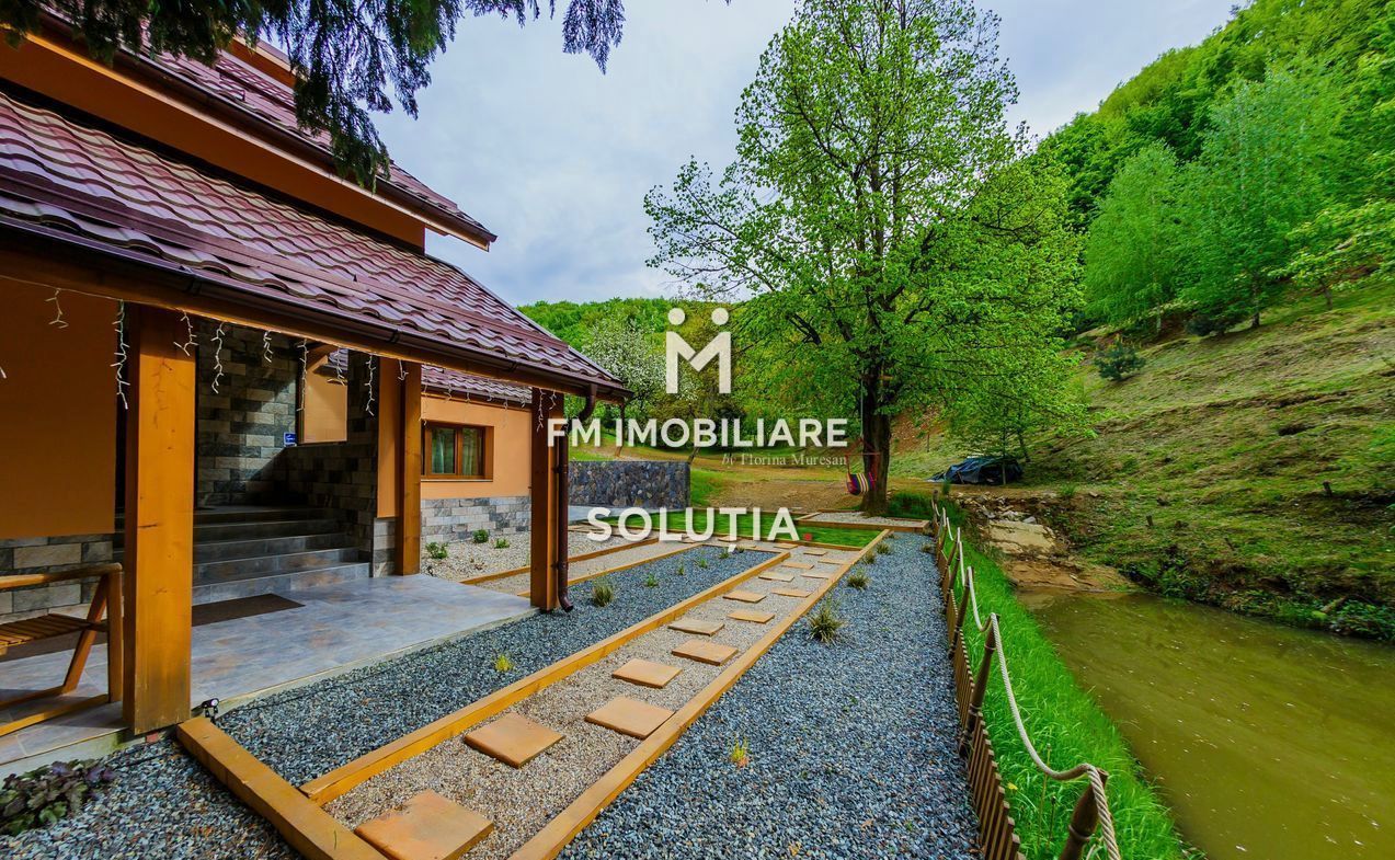 Casa de vanzare - zona Ferneziu - Poză 17