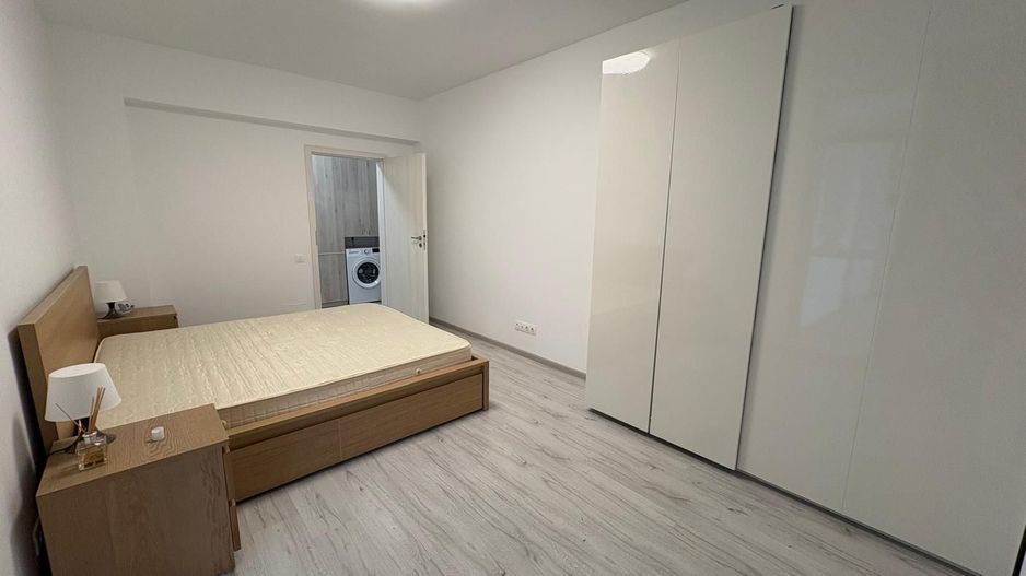 AP. 2 CAMERE- APARATORI, PARCARE SUBTERANA, CENTRALA, METROU 9 MIN - Poză 3