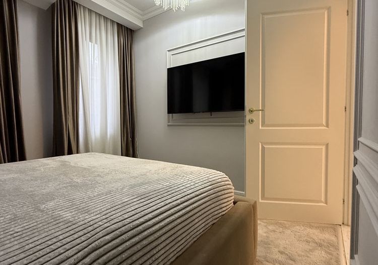 Apartament 3 camere ultracentral parcare privata  bloc nou 2024 - Poză 5