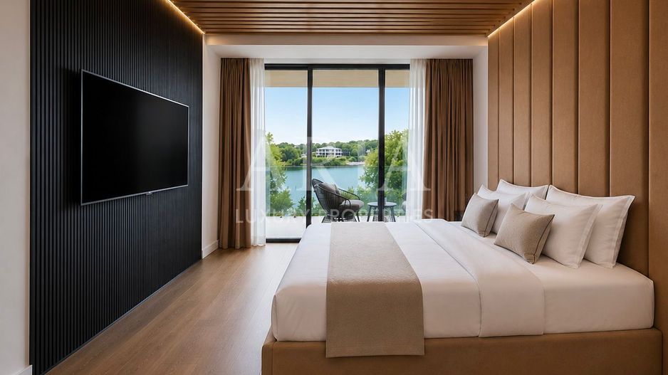 WATERFRONT VILLA | POOL - Poză 7