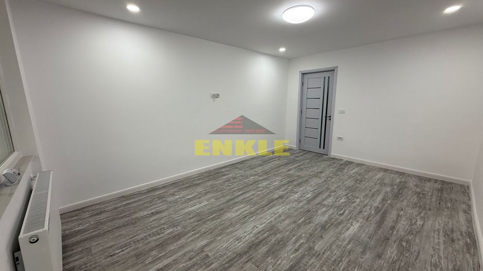 De vanzare apartament cu 2 camere, etaj2, RENOVAT IN TOATALITATE - Poză 4