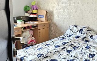 BRASADAS vinde ap 2 cam 52 mp etaj 4/4 in Micro 16. - Poză 3