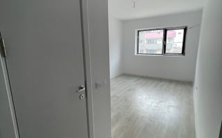 Apartament NOU 3 camere - Loc de parcare si boxa inclusa in pret - Poză 9