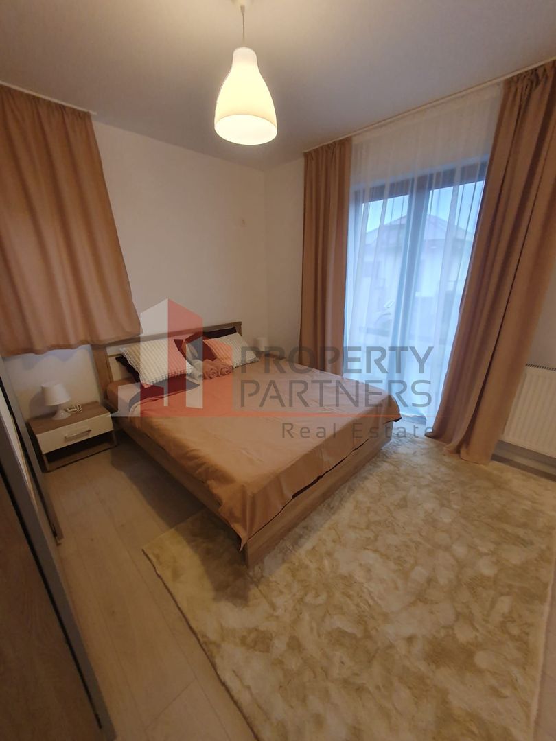 Proprietate pe marginea lacului, vila impresionanta. - Poză 40
