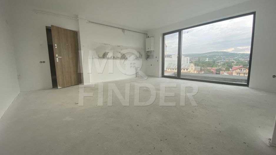 Vanzare apartament 3 camere Centru, imobil nou, etaj intermediar - Poză 1