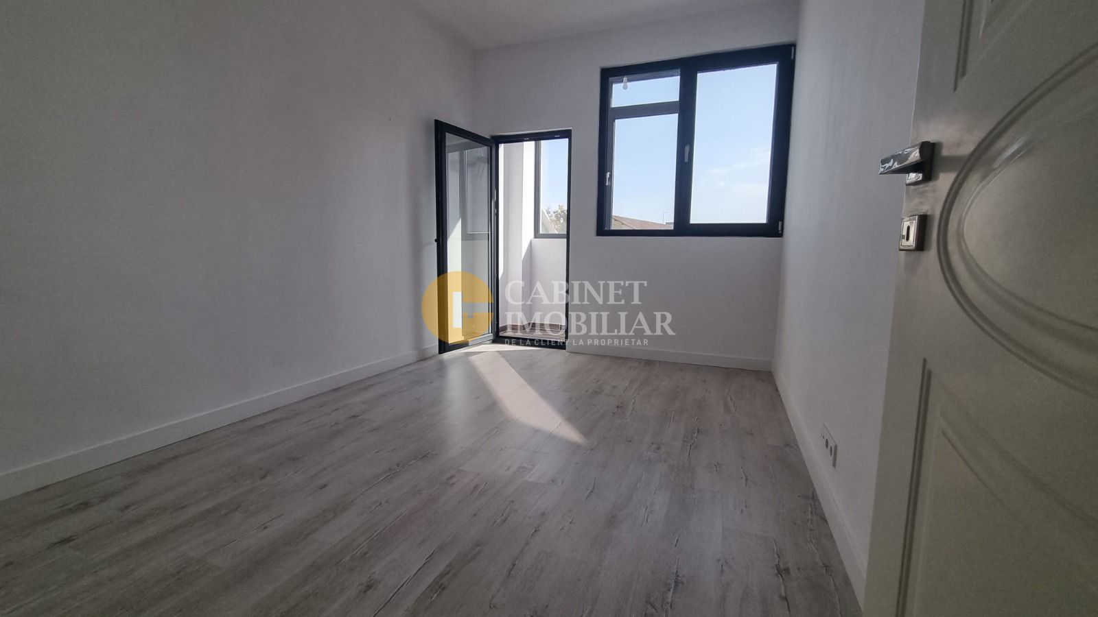 Apartament cu 2 camere decomandat, etajul 1, BLOC NOU - Alexandru cel Bun - Poză 4