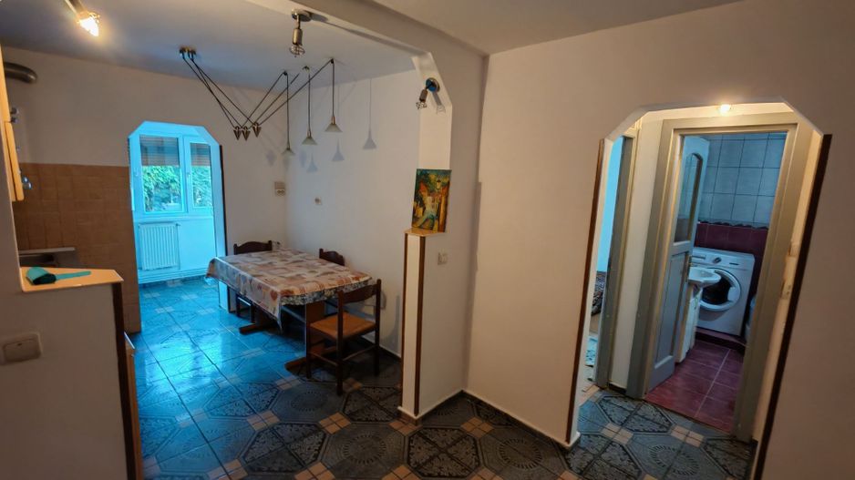 Ofer spre închiriere, pe termelung, apartament 2 camere, etaj 1n - Poză 8