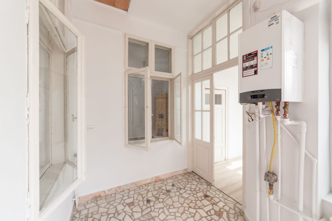 Casă interbelică ultracentrală | Bulevardul Republicii nr. 129 | - Poză 10