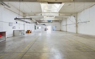 Hală suprafața de 424mp în Arad - Poză 8