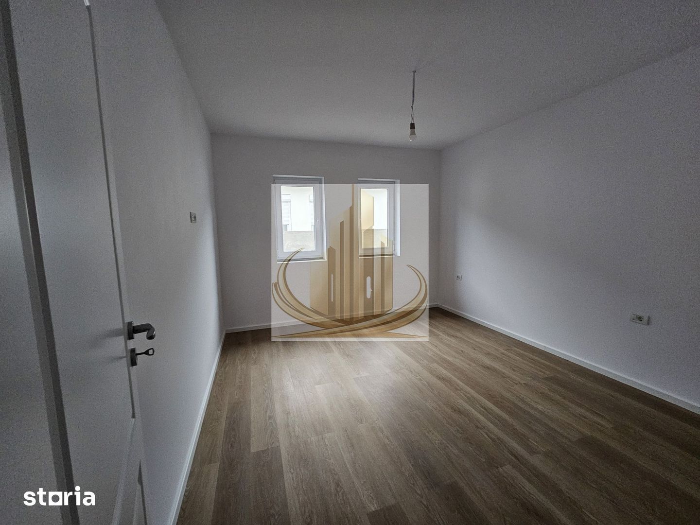 1/2 duplex nou, 3 camere 2 băi, Mănăstirea Şag 91mp pe parter - Poză 5