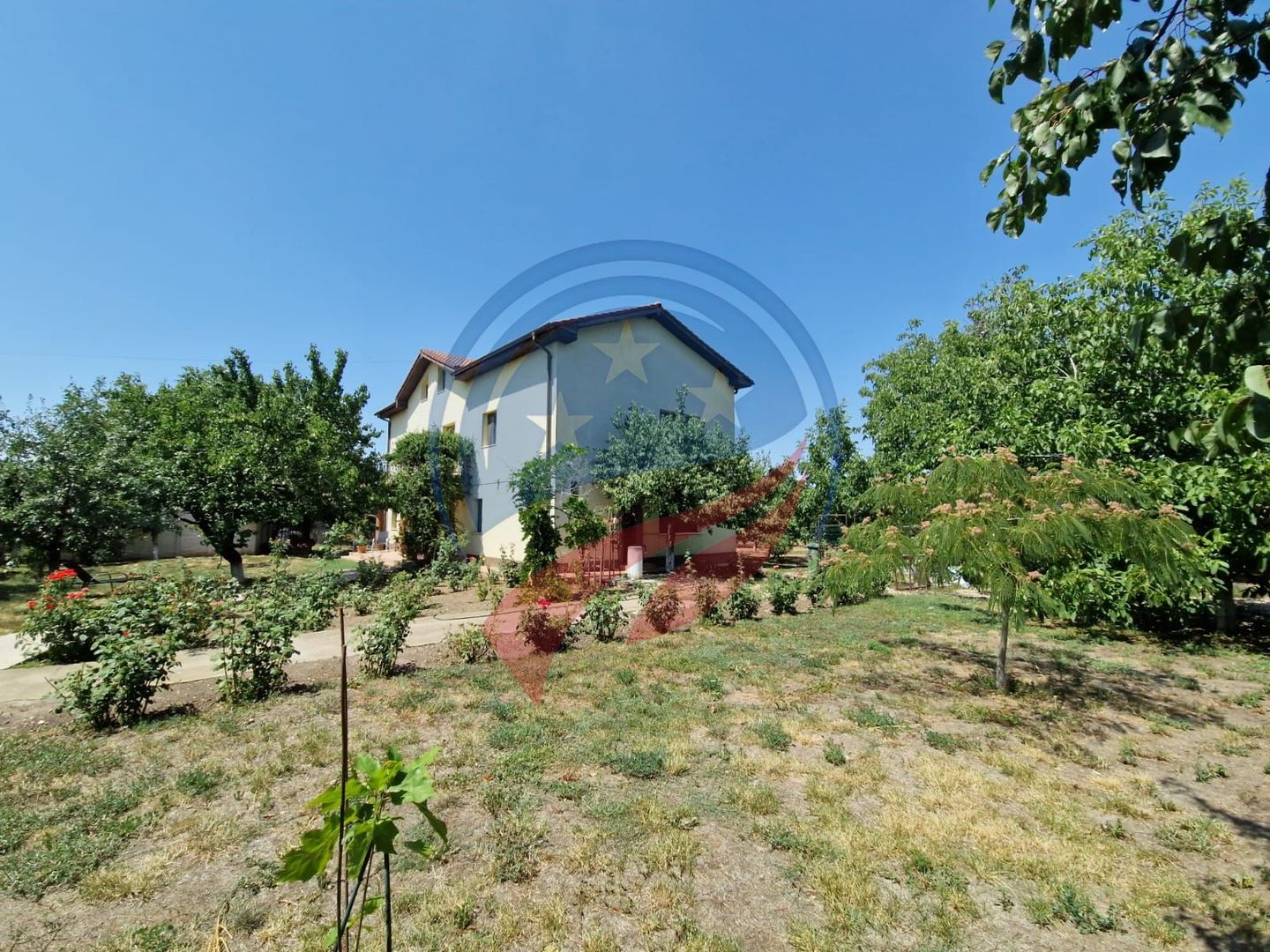 CASA P +E  5 camere -Cosoveni - Poză 4