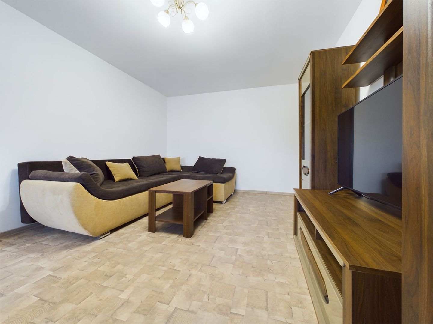 Apartament 2 camere Zona 300 - Poză 5