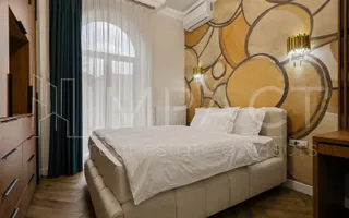 APARTAMENT DEOSEBIT CU 3 CAMERE IN VILA || CURTE - Poză 12